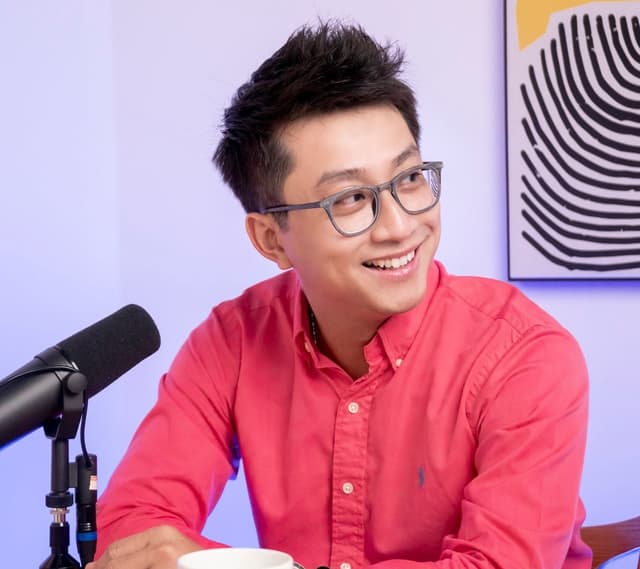 Cris D. Tran